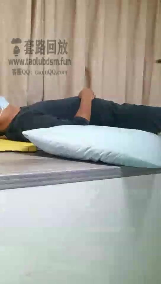 陌怡 坐脸 胯下肉垫