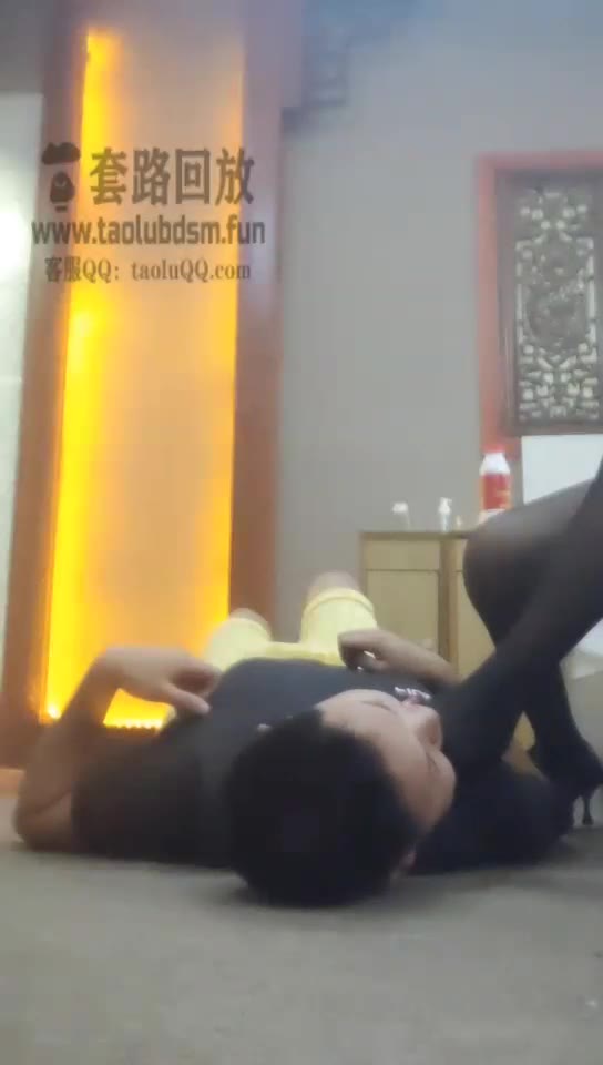 Nothing 按摩店技师玩弄 疯狂踩踏 清理鞋底