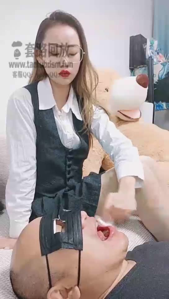 二宝 纯口水片 二宝主子的痰盂