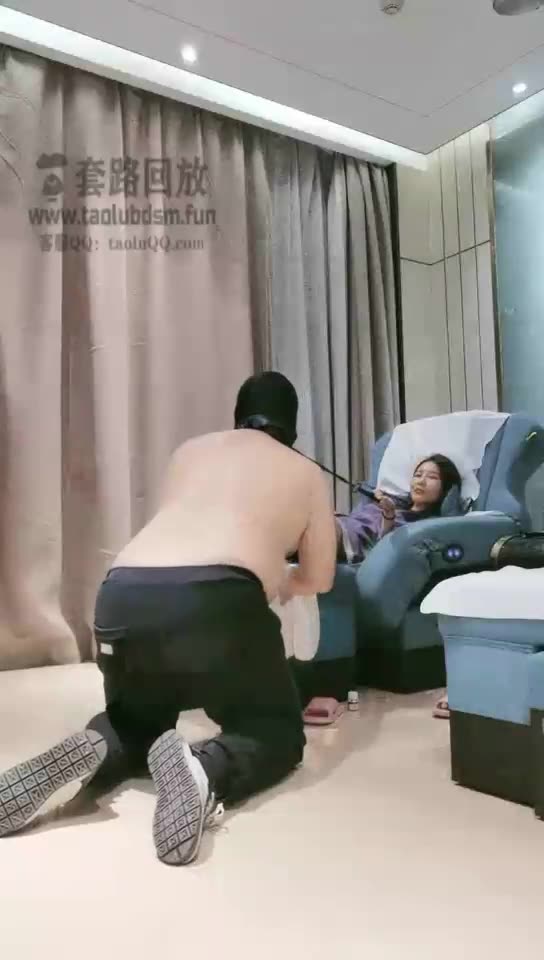 药神 足浴店玩狗 上集 女技师吓着了