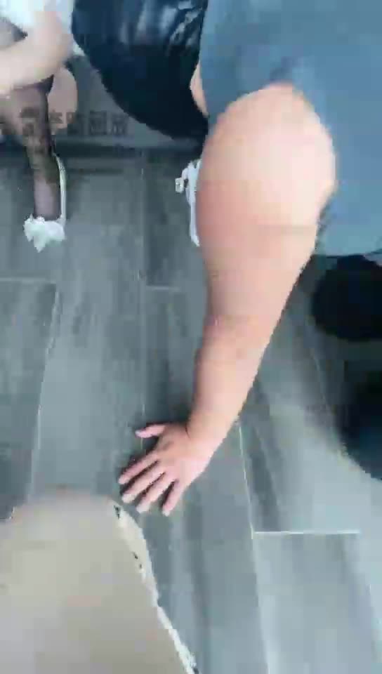 肆琪 三主调教贱狗