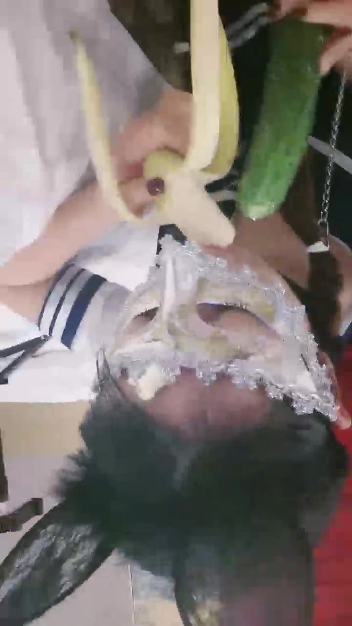 小希 女奴模拟飞机杯塞嘴