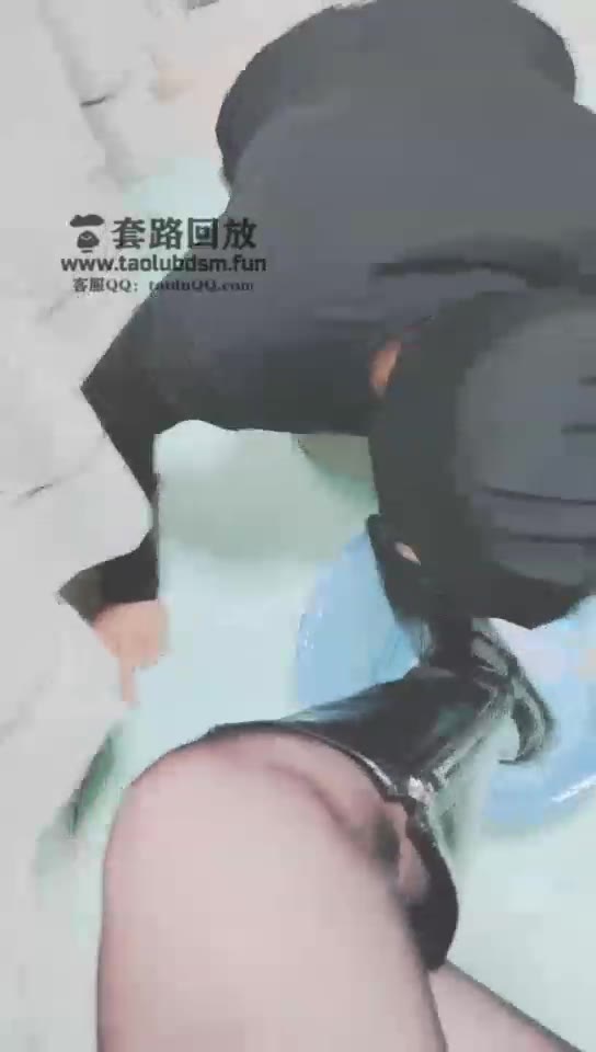 灵竹 长靴喂食