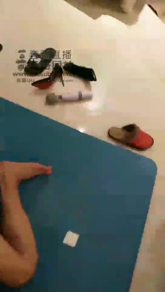 京s维维 诱惑小奶狗 坐等伺候