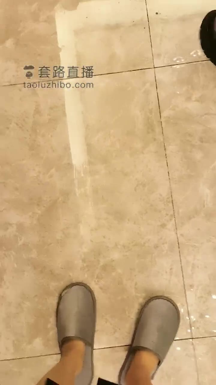 小拽 管理员说了再次再漏JB一定封号