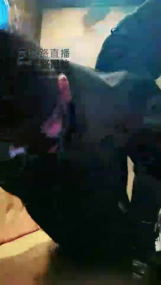 沈阳予 喝醉的小贱货 在ktv好一顿蹂躏