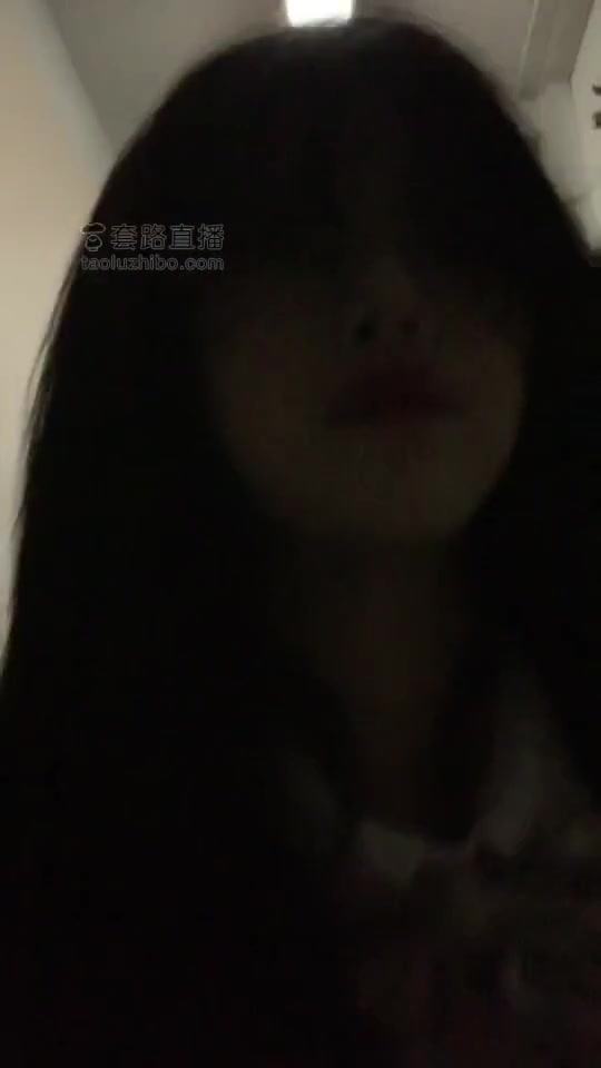 甜甜 闺蜜的渣男对象想搭讪我 下集