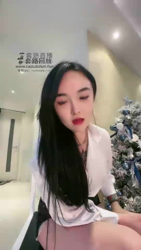 安睛 学姐的暴力踢打