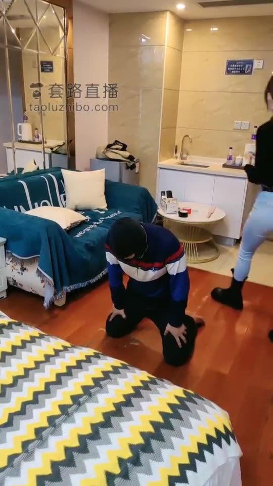 暴力美学 重度 踢裆 鞭打