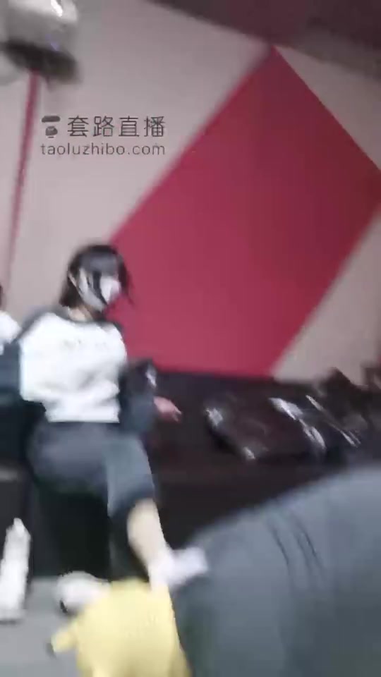 精神小妹 群虐史上被虐的最爽一次