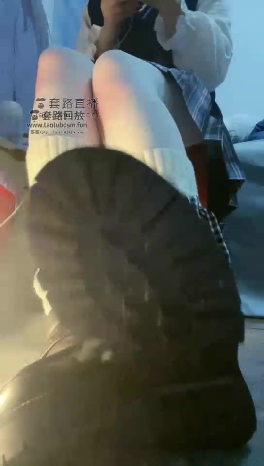 小痴大人 第一视角 红绿灯 榨精 羞辱低贱的畜生