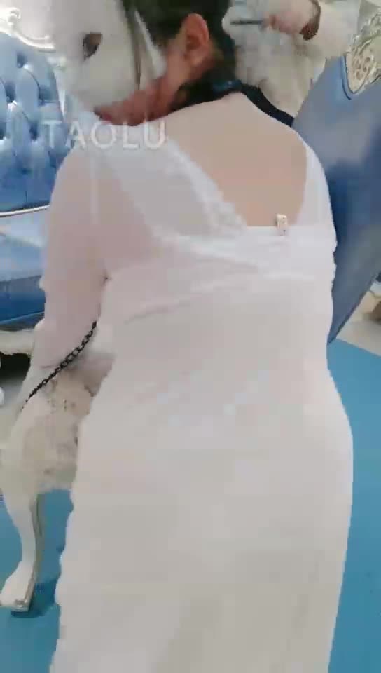 京S芯瑶 虐素人女孩sp 藤条 踩脸 耳光