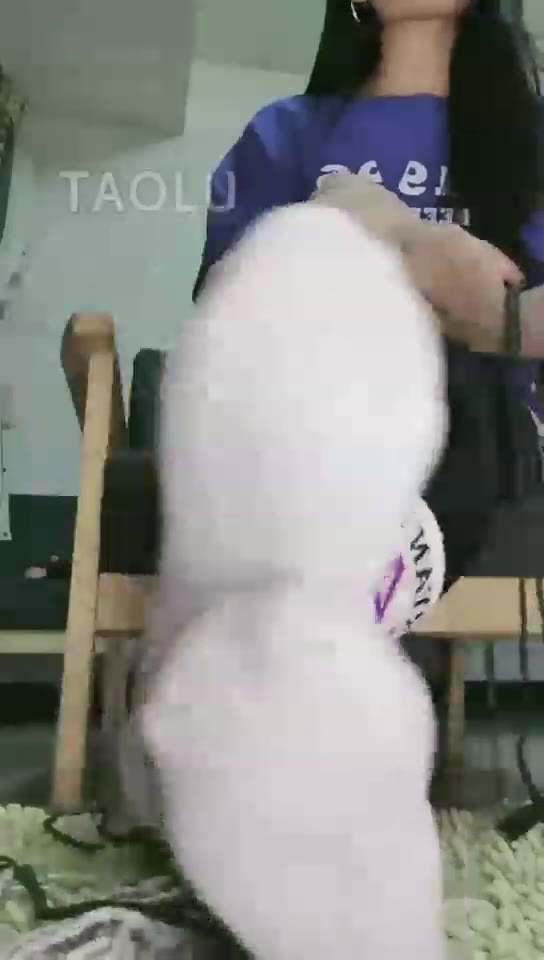 小蚂蚁女王 第一视角 红绿灯 棉袜 裸足 榨精