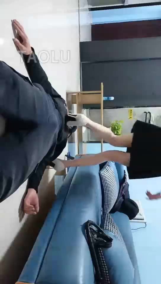 雯雯女王陛下 高跟踩头 骑马 鞭打 踩踏