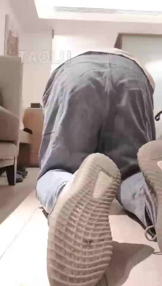 柠萌小主 变态被抓到了就得死