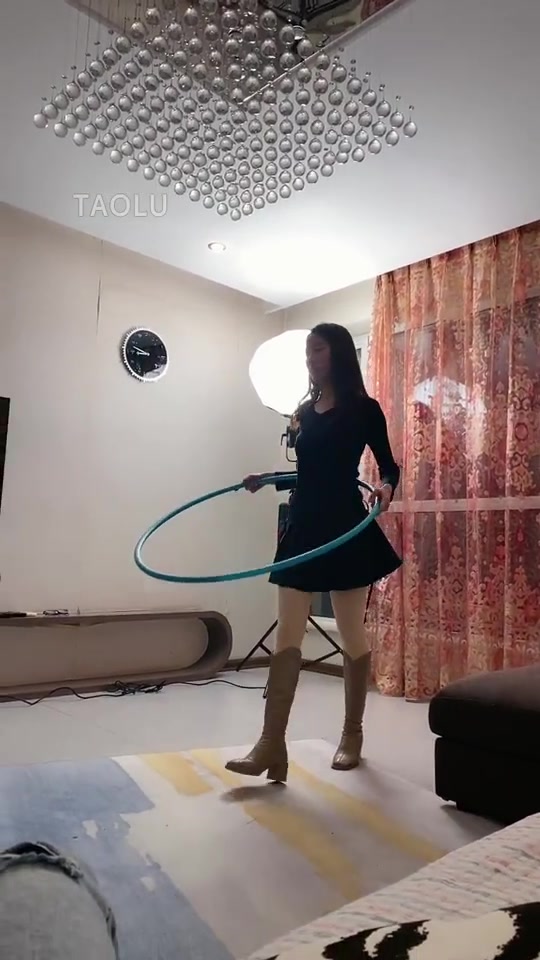 二宝 暴打摄影狗