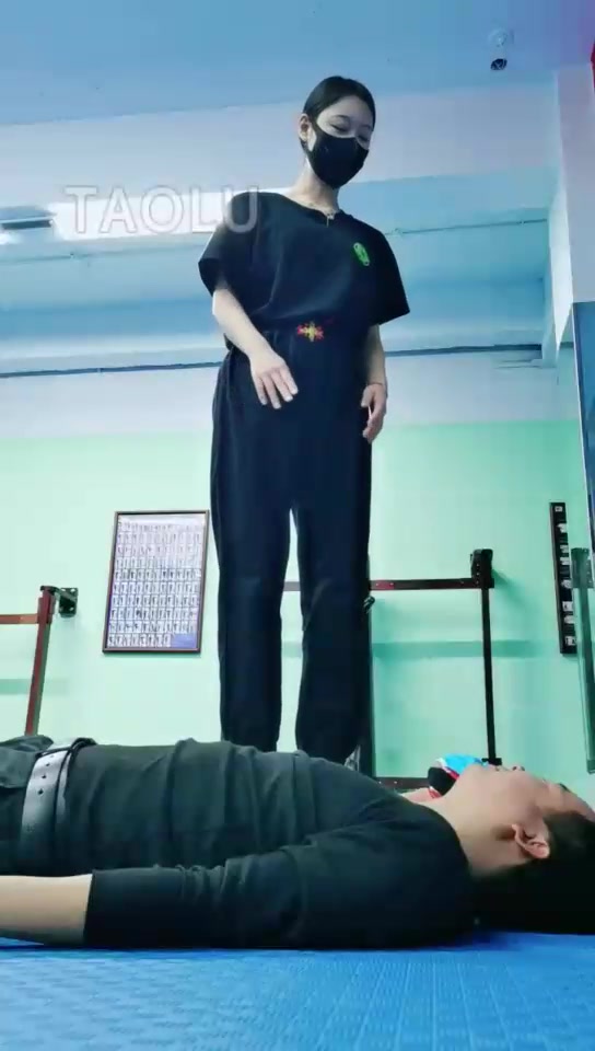 猫神大人 柔弱女子暴虑男学员