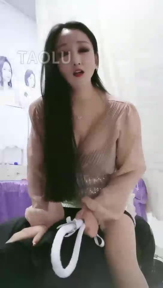 魔蝎女王 足疗店偶遇前男友 原来他是狗