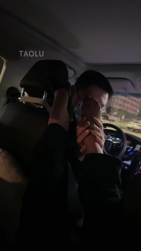 禾未 羞辱贱同事 车库跪拜 粗口惩罚 人格毁灭