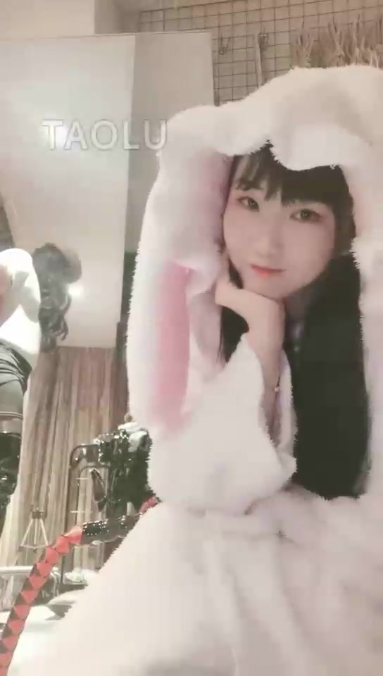 番禺银河 调教CD女装奴 黑丝长靴束缚