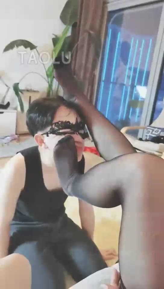 巴莉女王 贱狗求主人虐