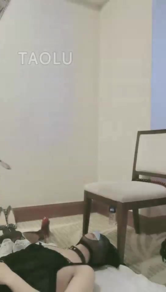 成都冰姬女王 耳光 口水痰盂桶