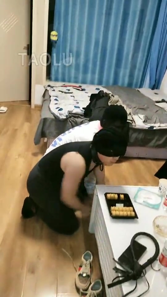 月儿 极度羞辱的比赛