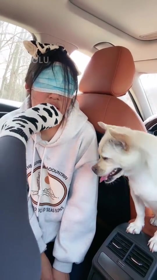 蜜儿 车内调教 闺蜜变母狗