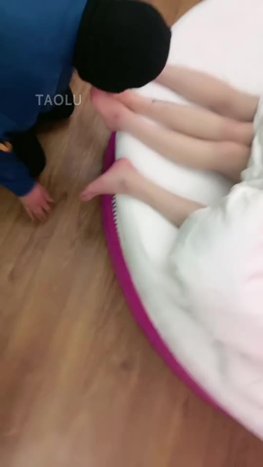 逗逗 极致诱惑 床下的贱狗伺候