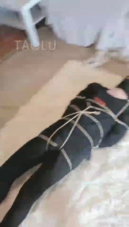 飞扬女王 女上司暴揍男下属