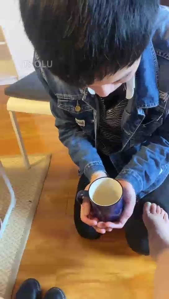 巴莉女王 老师和同学