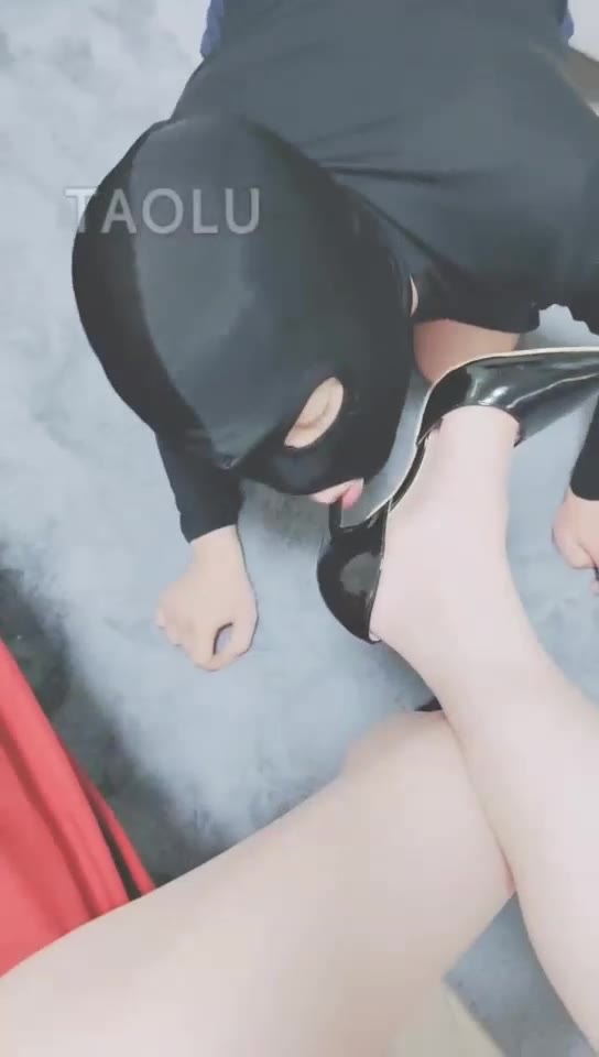 灵竹 虐待体育狗 严厉温柔并存 舔鞋 腿绞