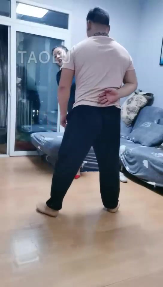 仙儿女王 无底线暴力 踢端家奴