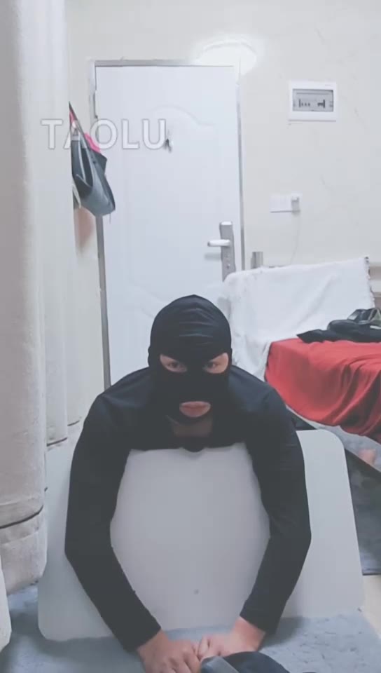 灵竹 被主人强制恋足和射精 一