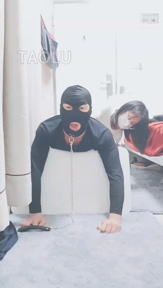 灵竹 被主人强制恋足和射精 二