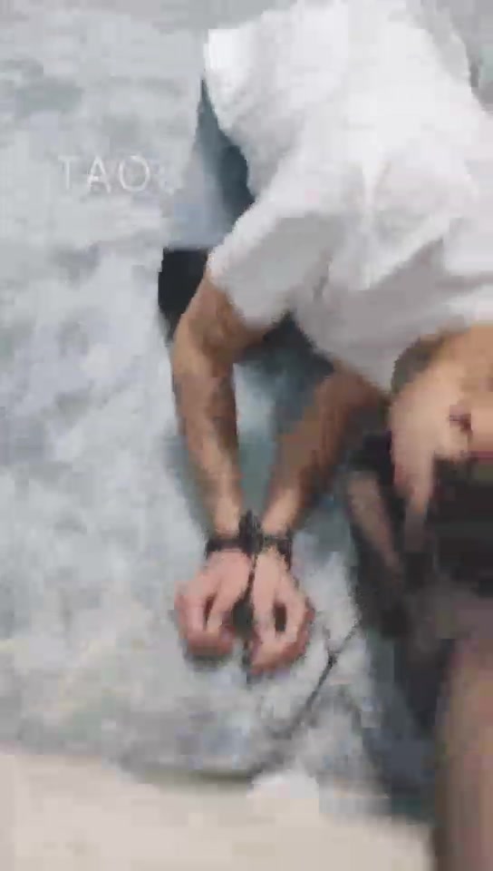 颜汐 深夜玩狗