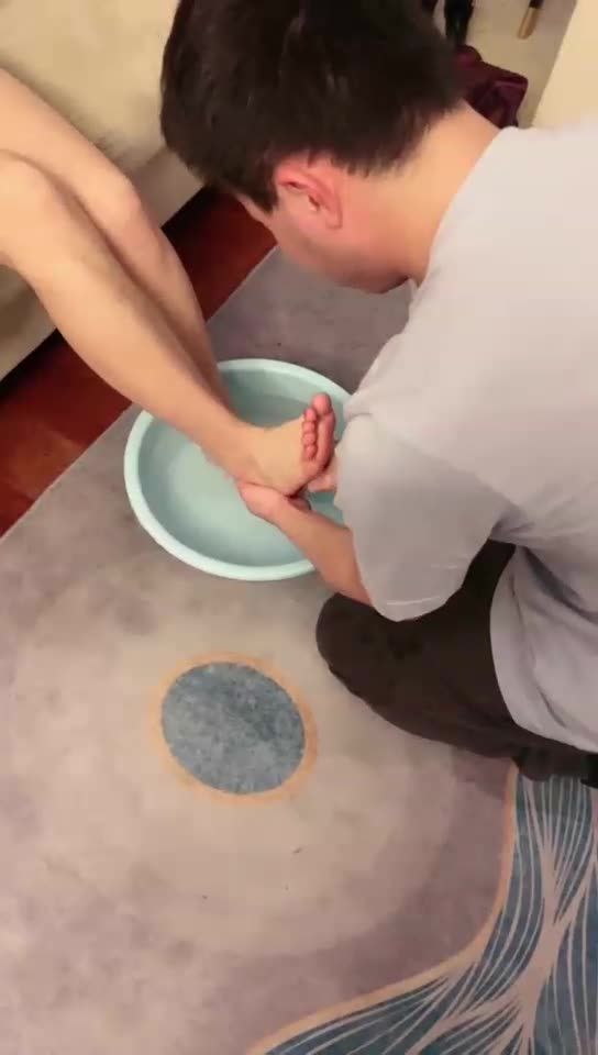 莫妮卡 皮鞭下的虐恋