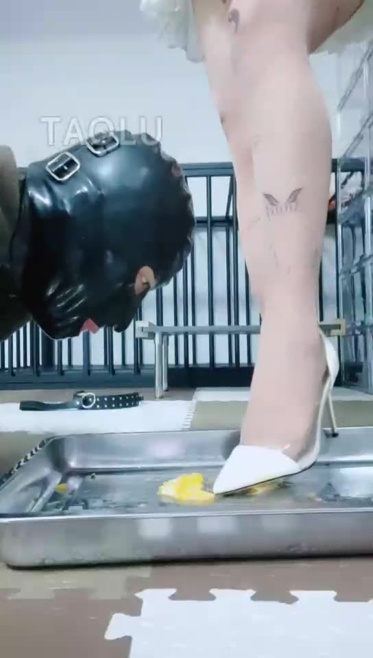 曙娘 换着法子玩圣水