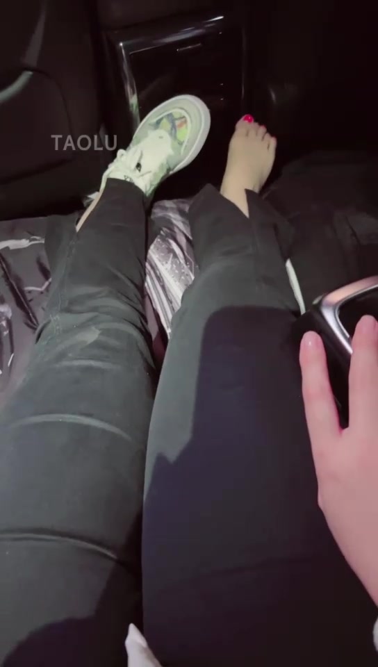西竹 一个深夜犯贱的小奶狗