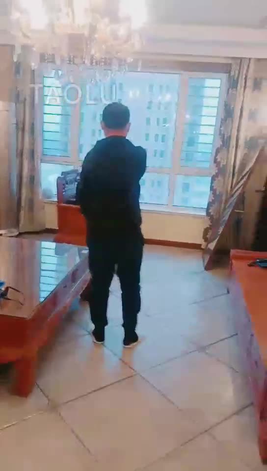 羽诺 猥琐邻居的魔咒