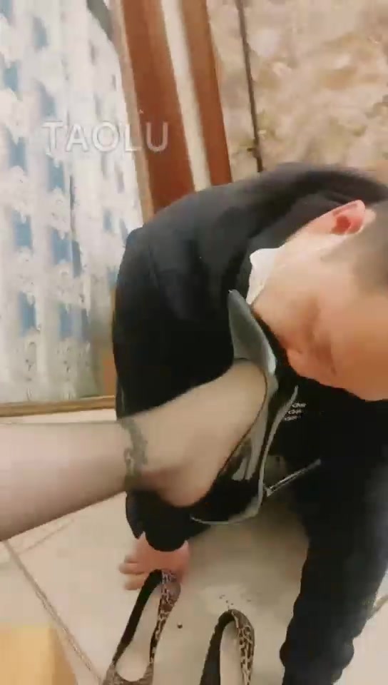 羽诺 猥琐邻居的魔咒