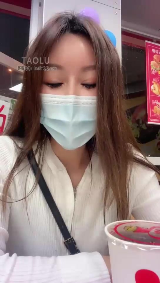 巴莉女王 华莱士开发素人