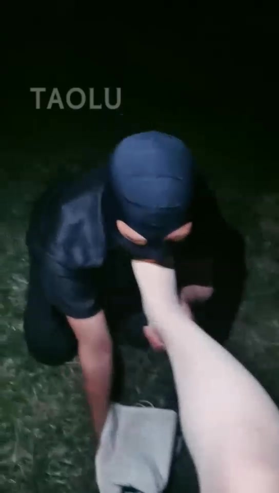 语晴 狗畜牲千里跪求舔裸足
