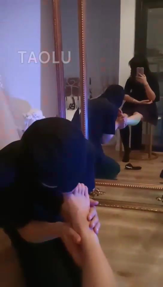 黑兔sama 清理长靴 长靴踩踏舔脚耳光 一