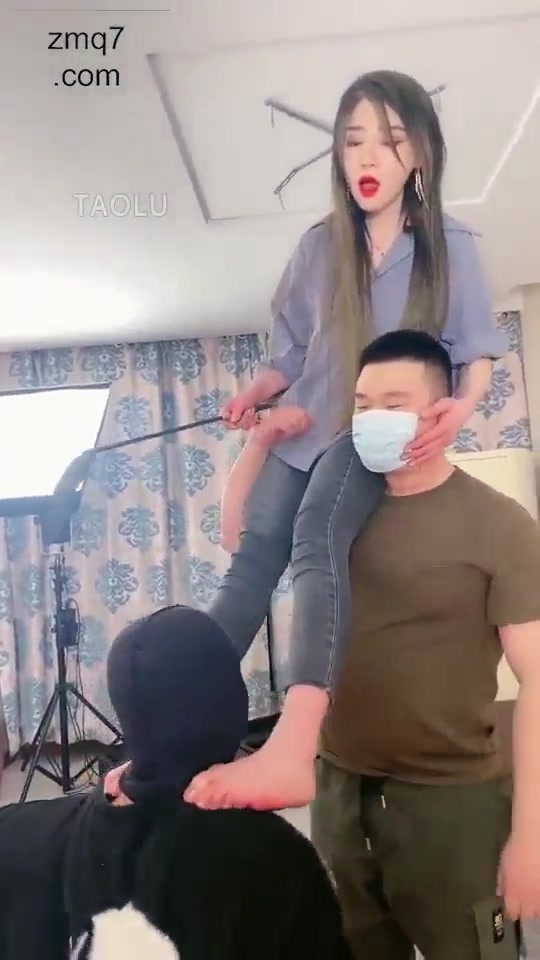 领主老大 伤害 玩三个狗