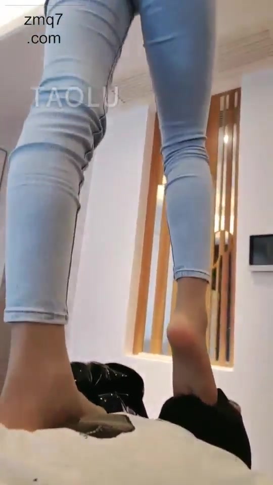 暴力美学 过膝高跟极限深喉