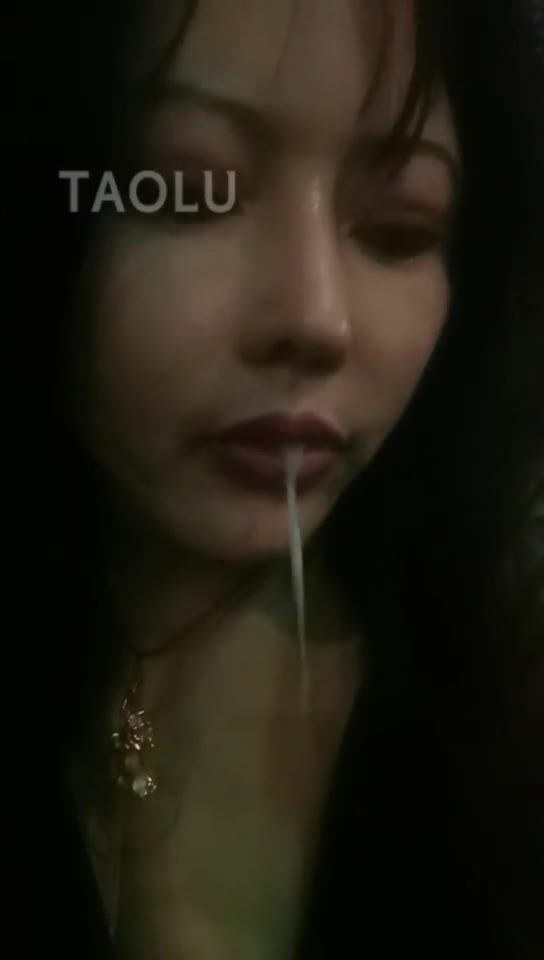 深圳秦秦 户外舔脚 口水