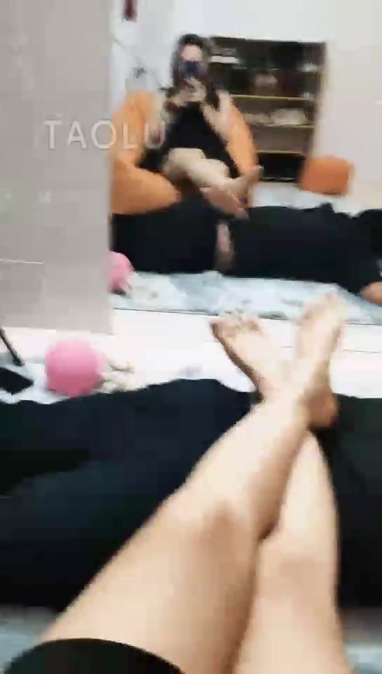 温老师 耳光 鞭打 踩踏 口水