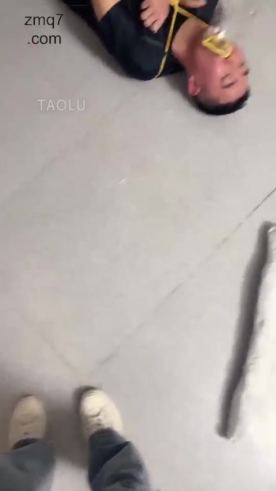 领主老大 性感的小素人又来了