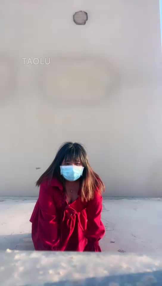 御萝刑 调母狗室外女奴运动风（一）